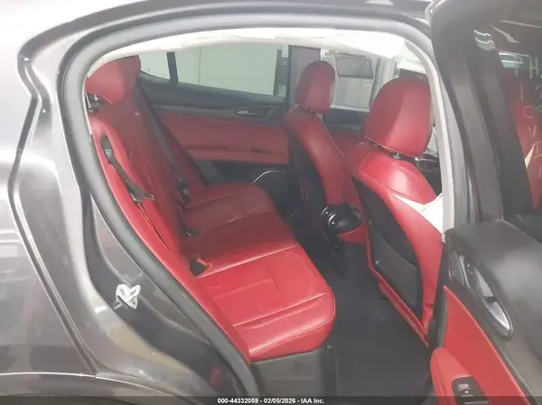 ZASPAKBN0M7D12355 2021 ALFA ROMEO STELVIO - Image 8