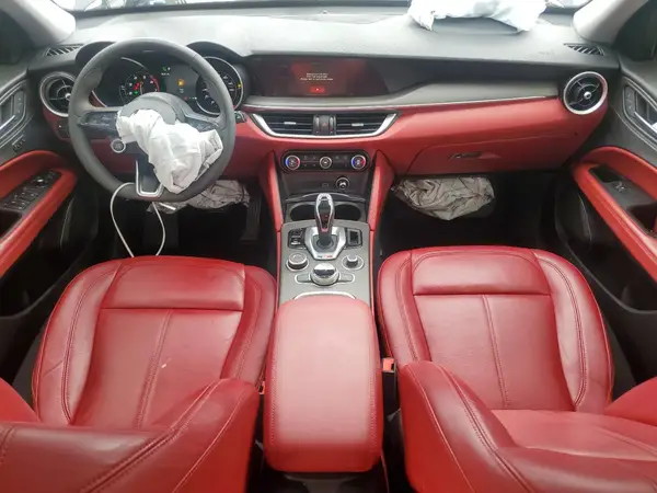 ZASPAKBN0M7D20696 2021 ALFA ROMEO STELVIO - Image 8