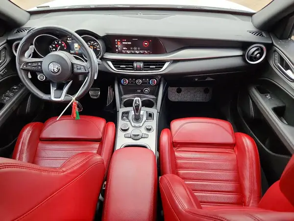 ZASPAKBN0N7D32221 2022 ALFA ROMEO STELVIO - Image 8