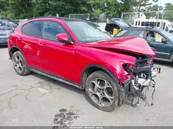 ZASPAKBN0N7D39945 2022 ALFA ROMEO STELVIO