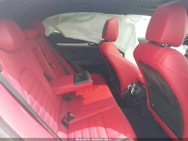ZASPAKBN0R7D72661 2024 ALFA ROMEO STELVIO - Image 8