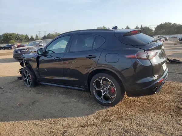 ZASPAKBN0R7D77407 2024 ALFA ROMEO STELVIO - Image 2