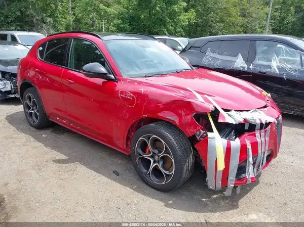 ZASPAKBN0R7D79058 2024 ALFA ROMEO STELVIO