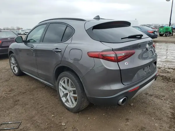 ZASPAKBN1K7C31362 2019 ALFA ROMEO STELVIO - Image 2