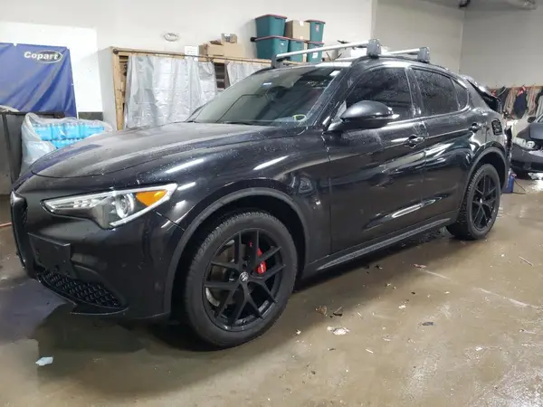 ZASPAKBN1K7C38232 2019 ALFA ROMEO STELVIO - Image 1