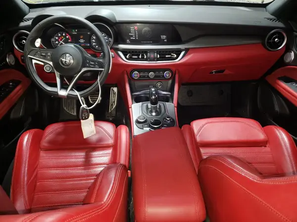 ZASPAKBN1K7C38232 2019 ALFA ROMEO STELVIO - Image 8