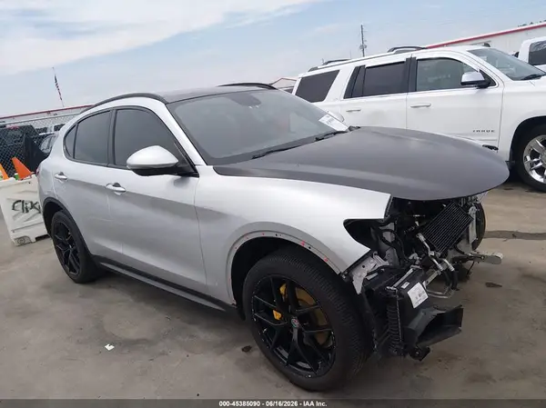 ZASPAKBN1K7C39932 2019 ALFA ROMEO STELVIO