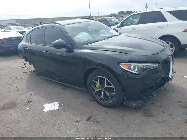 ZASPAKBN1K7C49280 2019 ALFA ROMEO STELVIO - Image 1