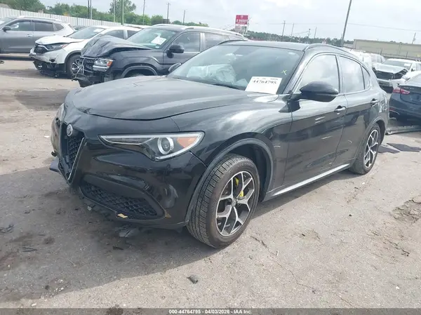 ZASPAKBN1K7C49280 2019 ALFA ROMEO STELVIO - Image 2