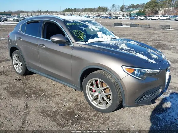 ZASPAKBN1K7C50994 2019 ALFA ROMEO STELVIO