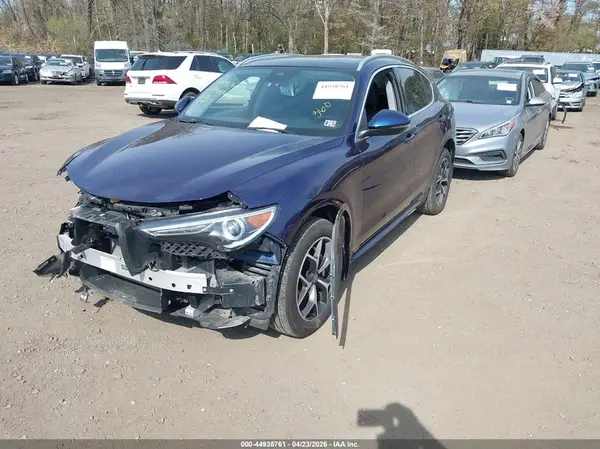 ZASPAKBN1L7C82863 2020 ALFA ROMEO STELVIO - Image 2