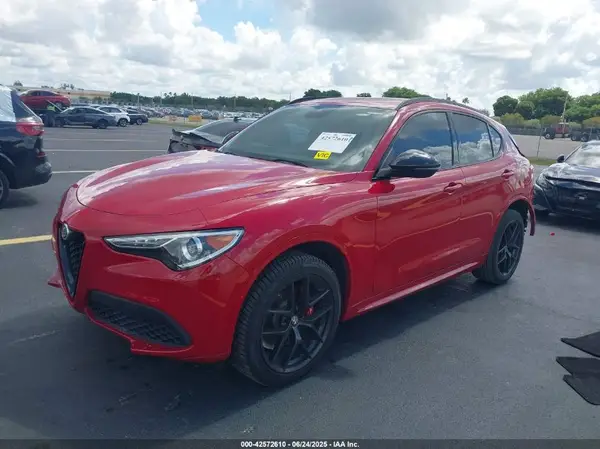 ZASPAKBN1L7C86816 2020 ALFA ROMEO STELVIO - Image 2