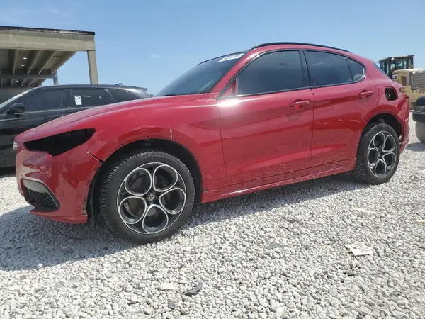 ZASPAKBN1L7C86895 2020 ALFA ROMEO STELVIO - Image 1
