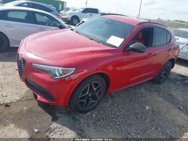 ZASPAKBN1L7C92664 2020 ALFA ROMEO STELVIO - Image 2