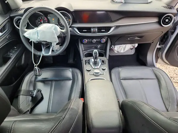 ZASPAKBN1M7D08315 2021 ALFA ROMEO STELVIO - Image 8