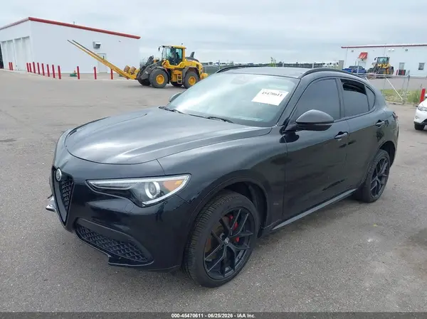 ZASPAKBN1M7D14664 2021 ALFA ROMEO STELVIO - Image 2