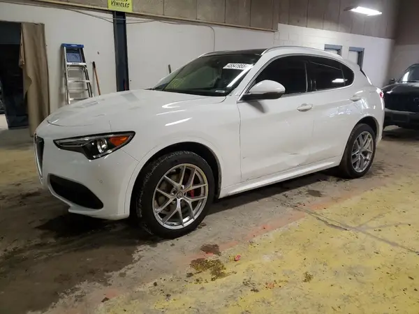 ZASPAKBN1M7D17001 2021 ALFA ROMEO STELVIO - Image 1