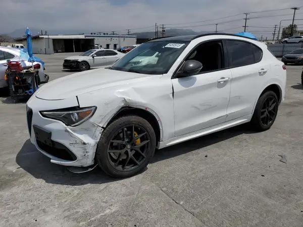 ZASPAKBN1M7D18827 2021 ALFA ROMEO STELVIO - Image 1