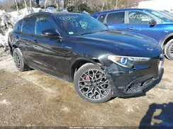 ZASPAKBN1N7D25357 2022 ALFA ROMEO STELVIO