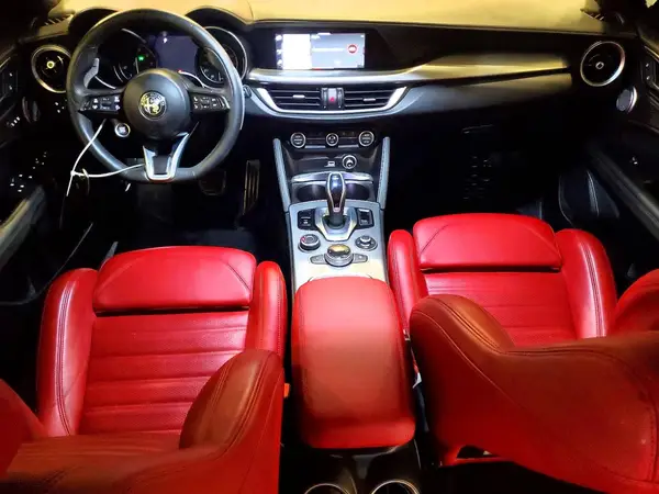 ZASPAKBN1N7D29635 2022 ALFA ROMEO STELVIO - Image 8