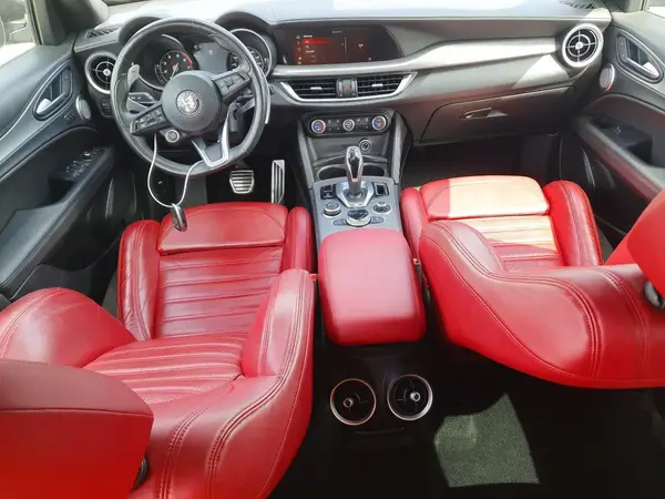 ZASPAKBN1N7D32633 2022 ALFA ROMEO STELVIO - Image 8