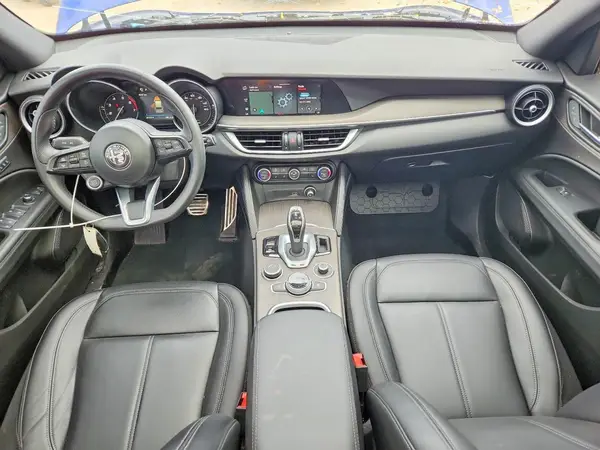 ZASPAKBN1N7D39274 2022 ALFA ROMEO STELVIO - Image 8