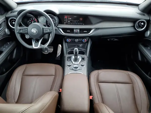 ZASPAKBN1N7D41753 2022 ALFA ROMEO STELVIO - Image 8