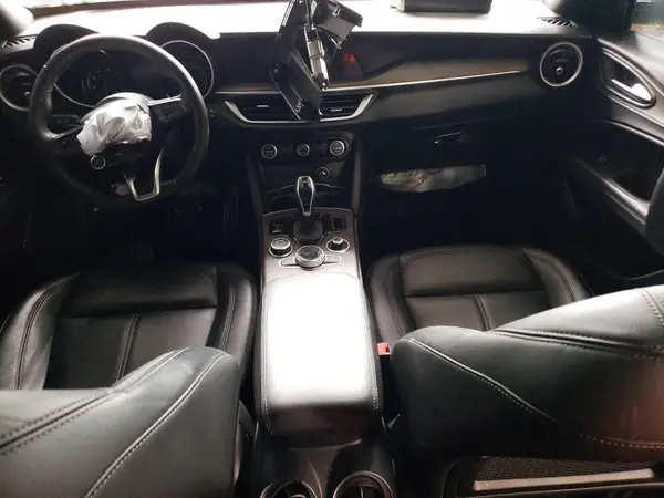 ZASPAKBN1N7D47908 2022 ALFA ROMEO STELVIO - Image 8