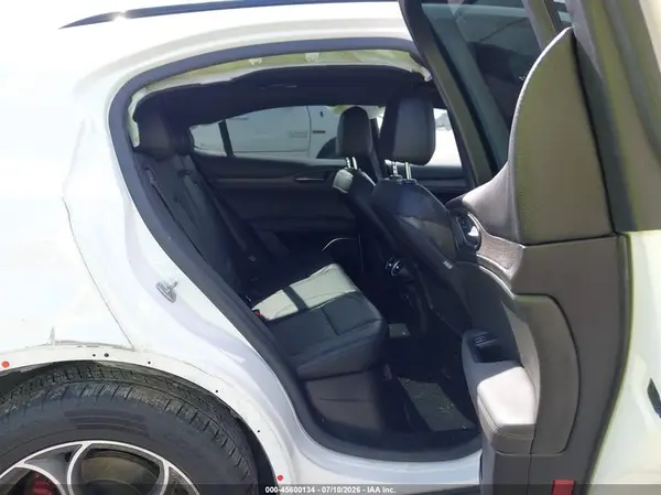 ZASPAKBN1P7D54683 2023 ALFA ROMEO STELVIO - Image 8