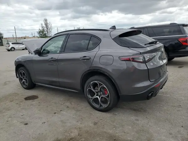 ZASPAKBN1R7D74757 2024 ALFA ROMEO STELVIO - Image 2