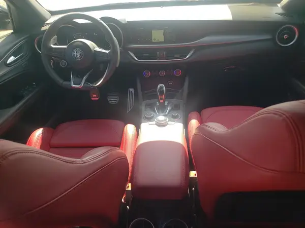 ZASPAKBN1R7D78226 2024 ALFA ROMEO STELVIO - Image 8