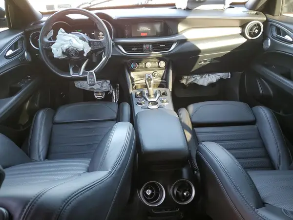 ZASPAKBN1R7D82860 2024 ALFA ROMEO STELVIO - Image 8