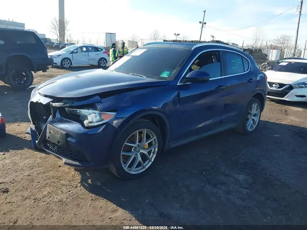ZASPAKBN2K7C32696 2019 ALFA ROMEO STELVIO - Image 2