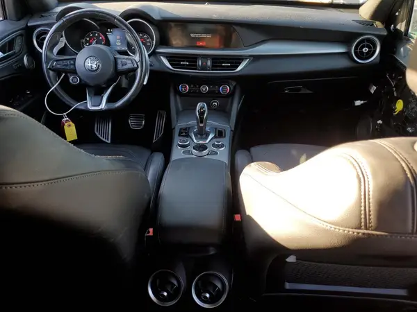 ZASPAKBN2L7C74688 2020 ALFA ROMEO STELVIO - Image 8