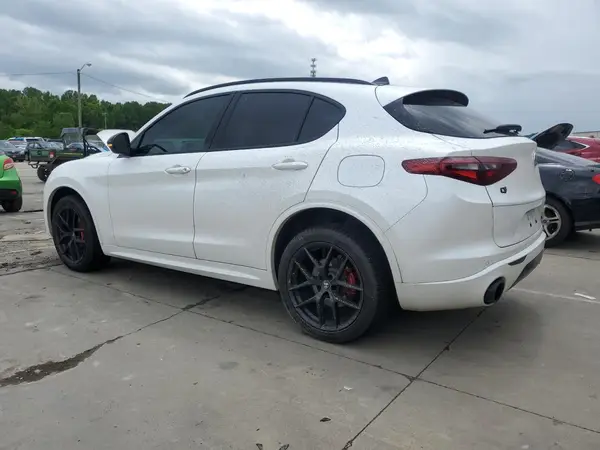 ZASPAKBN2L7C76540 2020 ALFA ROMEO STELVIO - Image 2