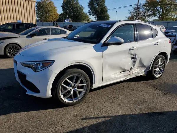 ZASPAKBN2L7C91877 2020 ALFA ROMEO STELVIO