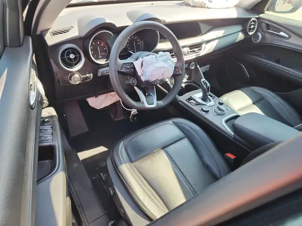 ZASPAKBN2L7C92608 2020 ALFA ROMEO STELVIO - Image 8