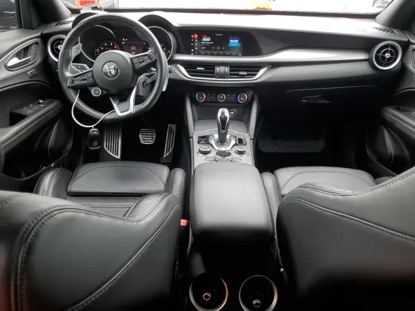 ZASPAKBN2L7C93936 2020 ALFA ROMEO STELVIO - Image 8
