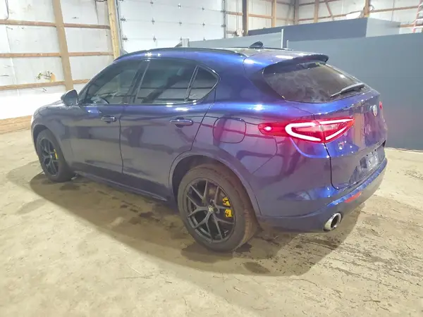 ZASPAKBN2M7D15158 2021 ALFA ROMEO STELVIO - Image 2