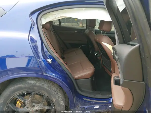 ZASPAKBN2M7D15659 2021 ALFA ROMEO STELVIO - Image 8
