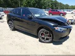 ZASPAKBN2N7D24511 2022 ALFA ROMEO STELVIO