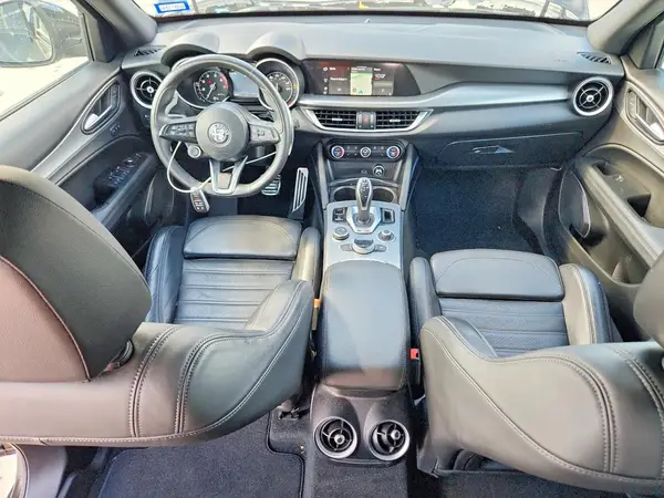 ZASPAKBN2N7D24704 2022 ALFA ROMEO STELVIO - Image 8