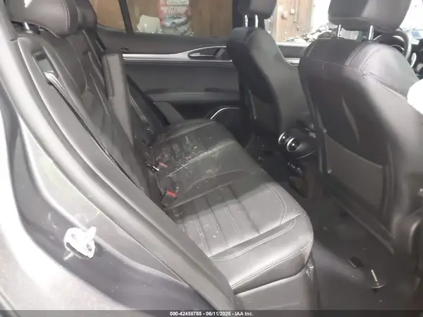 ZASPAKBN2N7D37873 2022 ALFA ROMEO STELVIO - Image 8