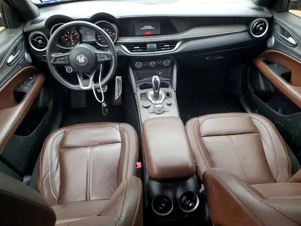 ZASPAKBN2N7D41017 2022 ALFA ROMEO STELVIO - Image 8