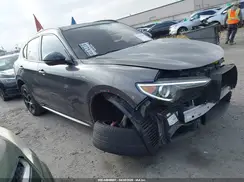 ZASPAKBN2P7D55230 2023 ALFA ROMEO STELVIO