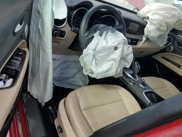 ZASPAKBN2P7D65711 2023 ALFA ROMEO STELVIO - Image 8