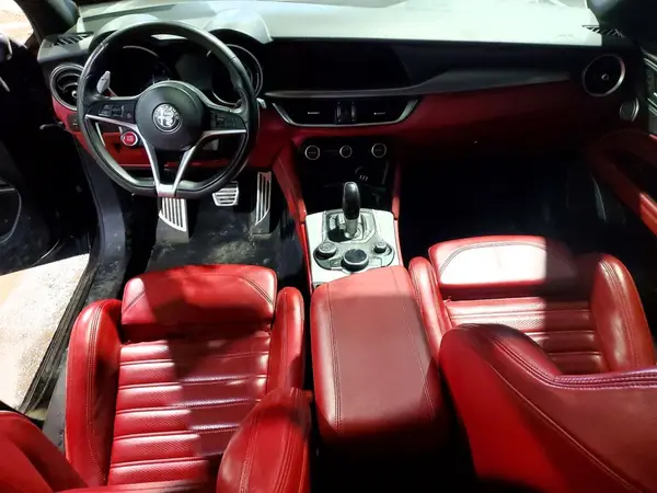 ZASPAKBN3K7C41519 2019 ALFA ROMEO STELVIO - Image 8