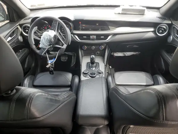 ZASPAKBN3K7C55789 2019 ALFA ROMEO STELVIO - Image 8