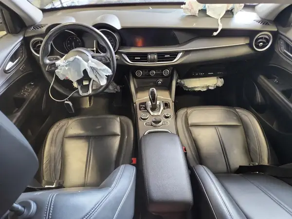 ZASPAKBN3L7C73193 2020 ALFA ROMEO STELVIO - Image 8
