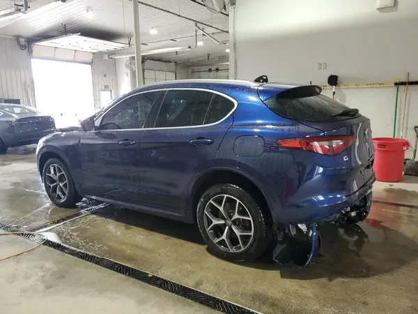 ZASPAKBN3L7C91905 2020 ALFA ROMEO STELVIO - Image 2